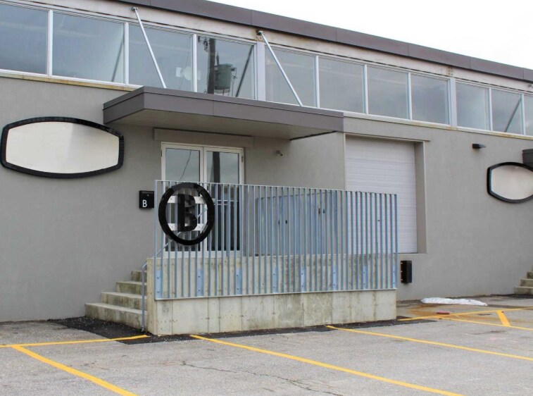 37-39 Milford Ave, Toronto, ON for sale - Primary Photo - Image 1 of 1