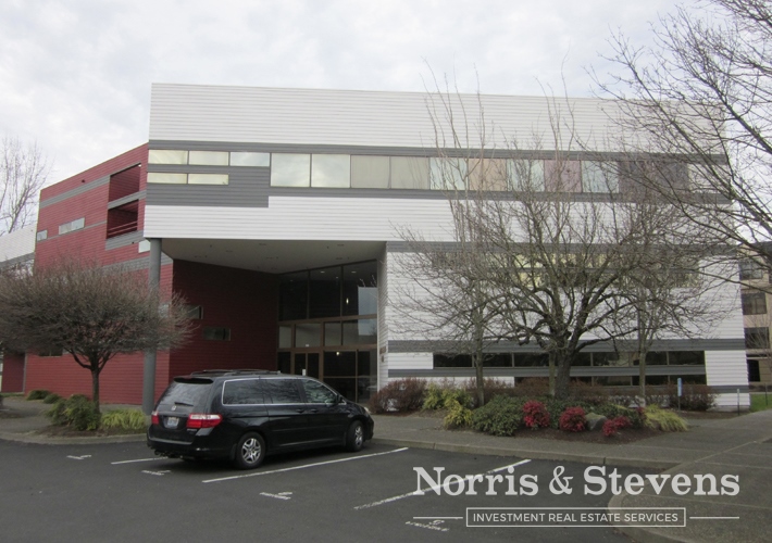 700 N Hayden Island Dr, Portland, OR for lease - Building Photo - Image 2 of 4