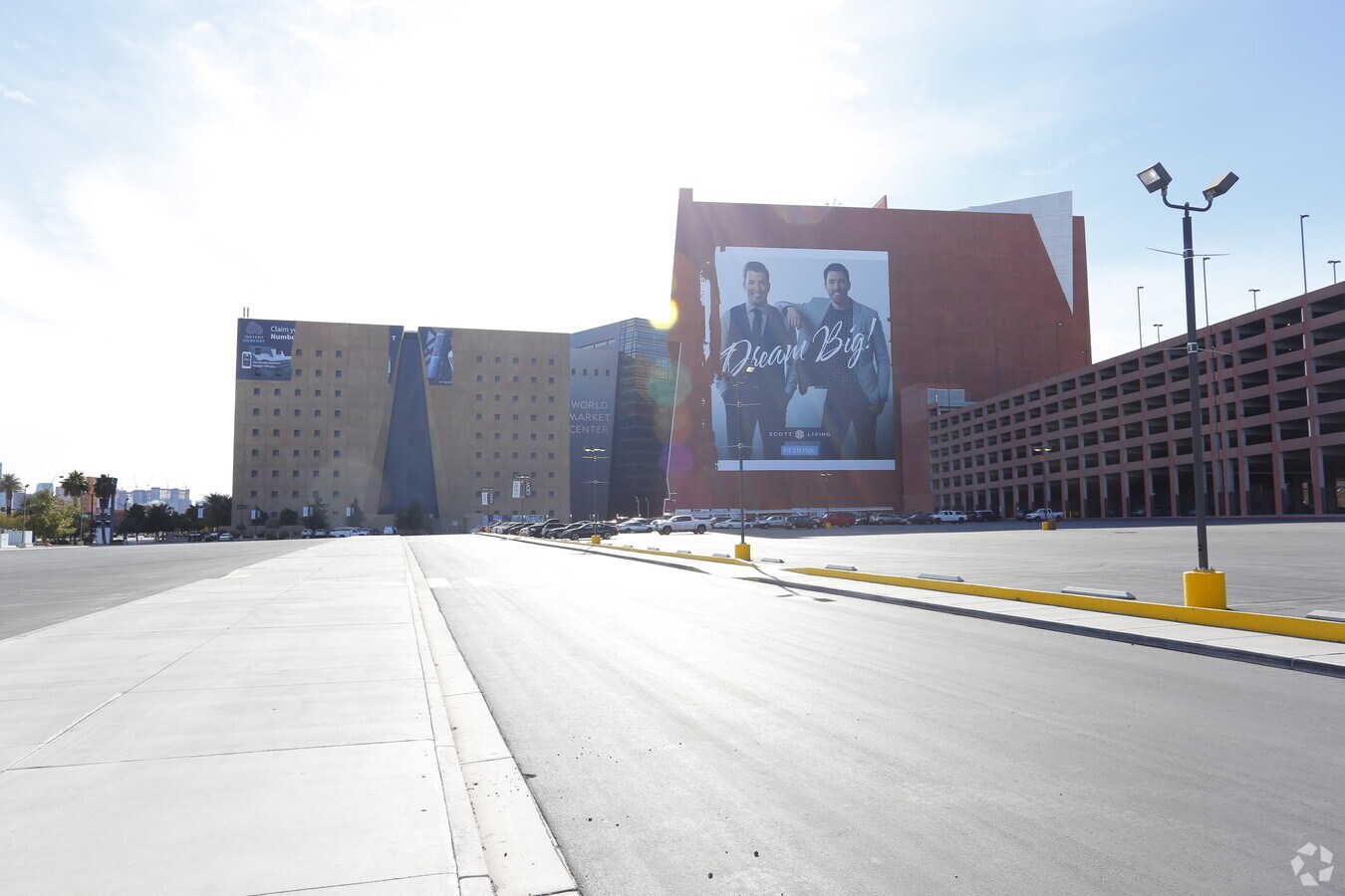 475 S Grand Central Pkwy, Las Vegas, NV 89106 Property Record