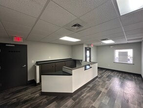 9125 Marshall Rd, Cranberry, PA for lease Building Photo- Image 2 of 8