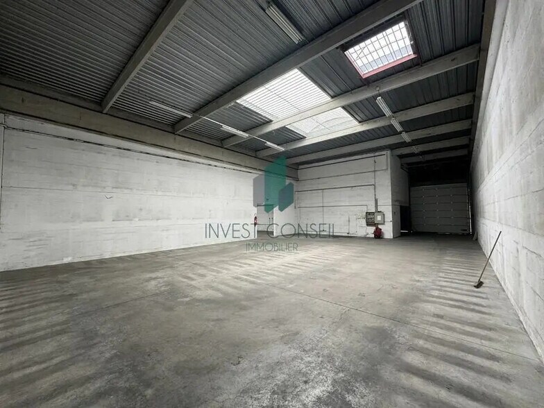 Flex in SAINT-OUEN-L'AUMONE for lease - Building Photo - Image 2 of 8
