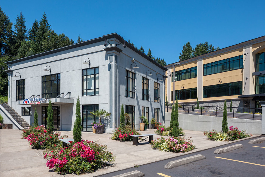 17050-17120 Pilkington Rd, Lake Oswego, OR for lease - Building Photo - Image 3 of 4