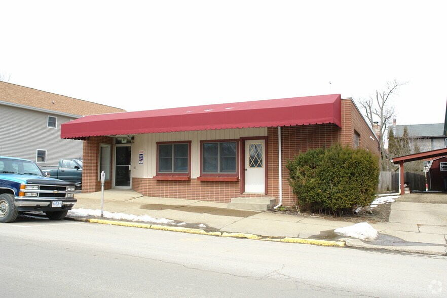 627629 Wood St, Clarion, PA 16214