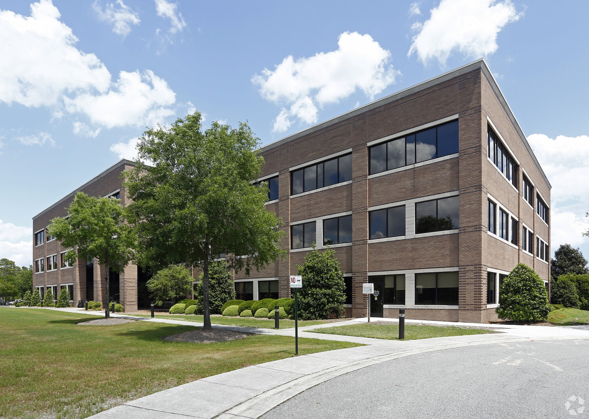 3147 S 17th St, Wilmington, NC for sale Primary Photo- Image 1 of 1