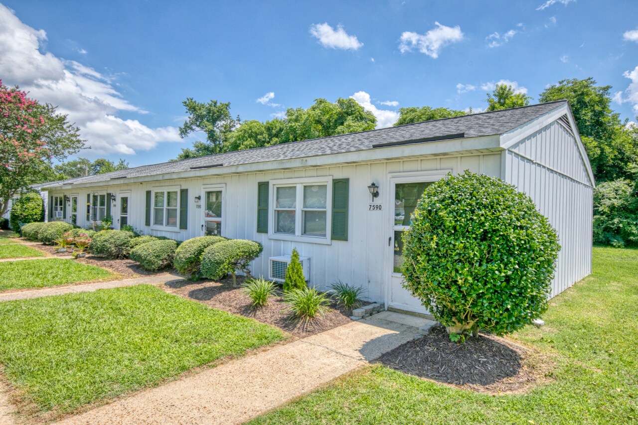 7626 Bellehaven Dr, Gloucester Point, VA 23062 Jordan Property