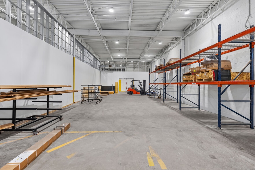 Brand-New Renovation - Distribution Space - Warehouse