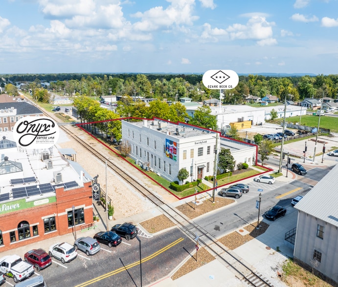 119 E Walnut St, Rogers, AR for sale - Building Photo - Image 2 of 5