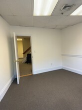 73-107 Union St, Newton, MA for lease Interior Photo- Image 2 of 7