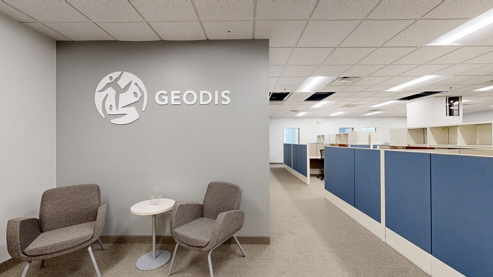 9920 Franklin Square Dr, Nottingham, MD for lease - Matterport 3D Scan - Image 3 of 33