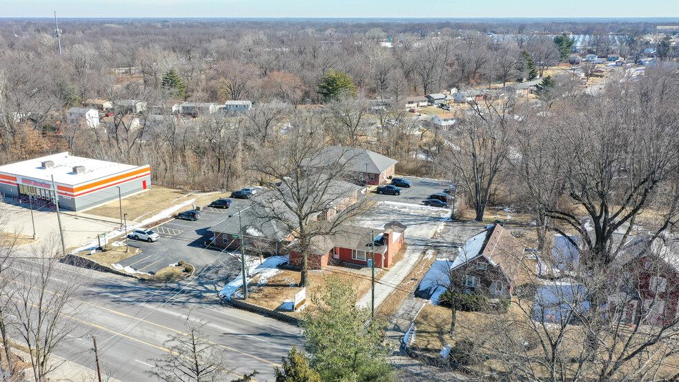 2907 Godfrey Rd, Godfrey, IL for sale - Building Photo - Image 1 of 48