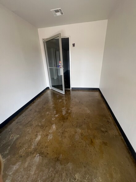 6600 E Main St, Cushing, OK for lease - Building Photo - Image 3 of 19