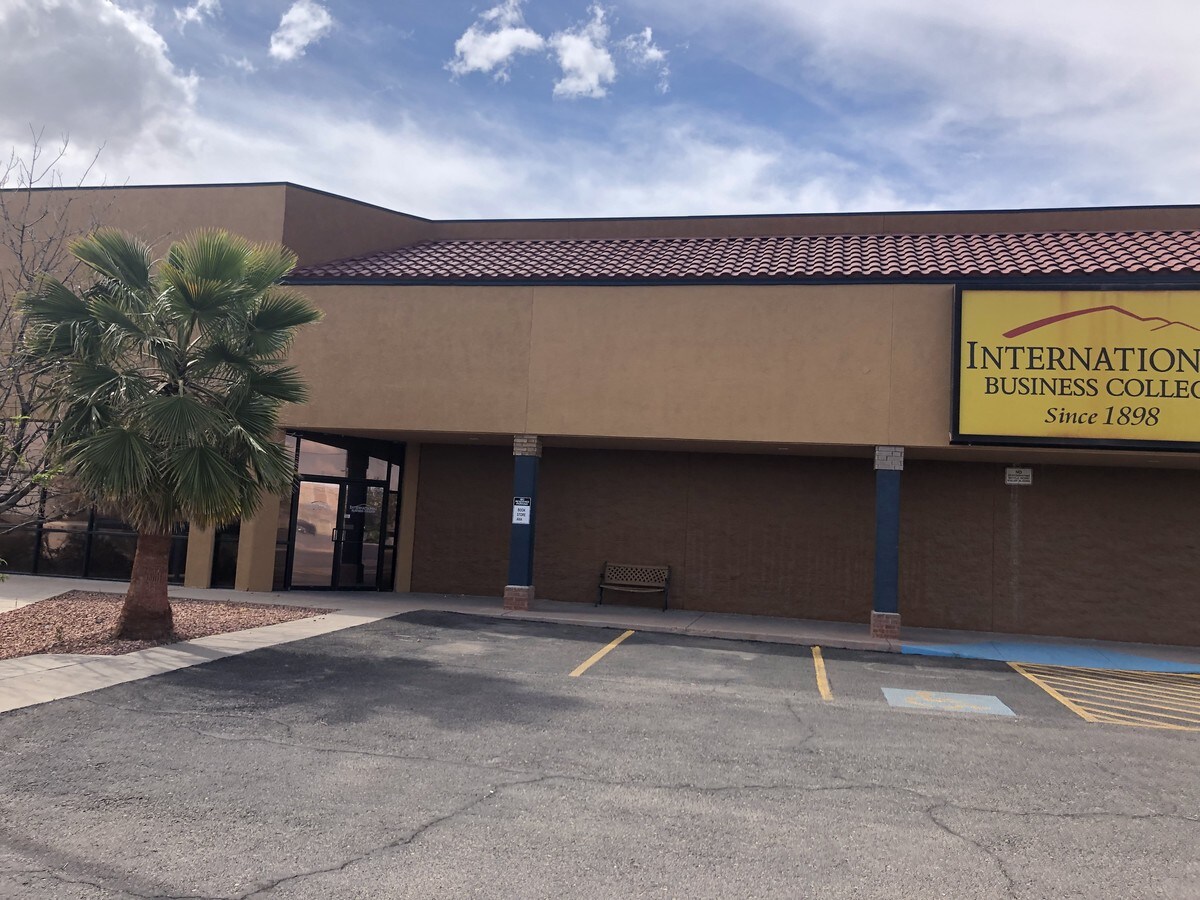 1155 N Zaragosa Rd, El Paso, TX, 79907 Retail Space For Lease