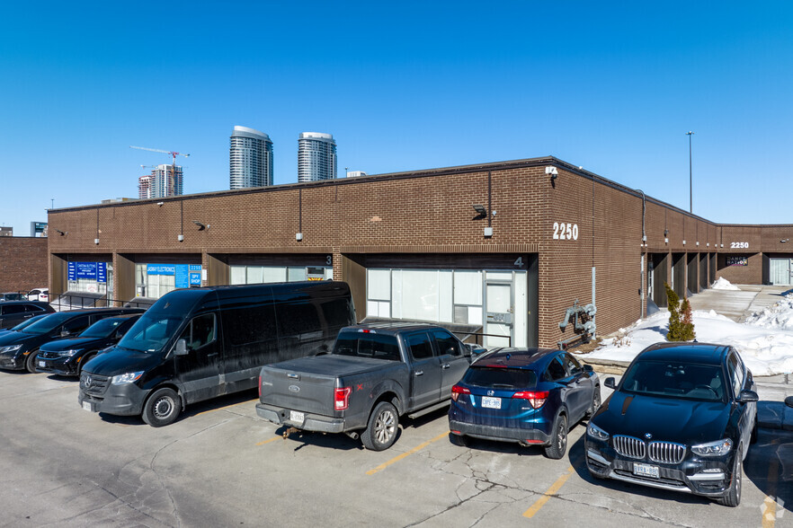 2250 Midland Ave, Toronto, ON for sale - Building Photo - Image 1 of 1