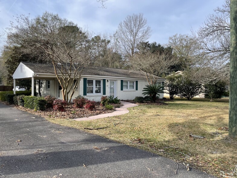 106 W 7th North St, Summerville, SC 29483 | LoopNet