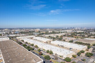 2101 E Saint Elmo Rd, Austin, TX - AERIAL  map view