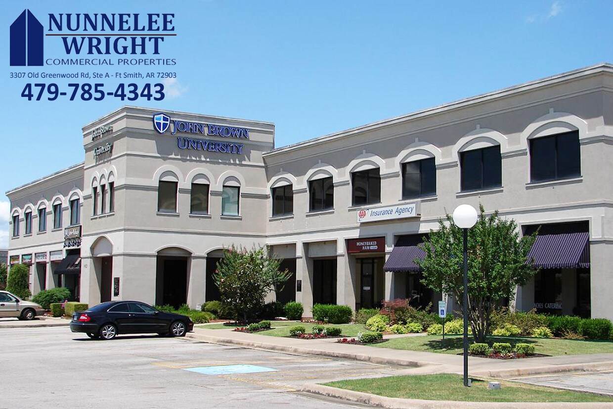 1401 Waldron Rd, Fort Smith, AR 72903