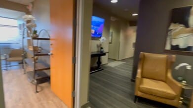 9375 E Shea Blvd, Scottsdale, AZ for lease - Commercial Listing Video