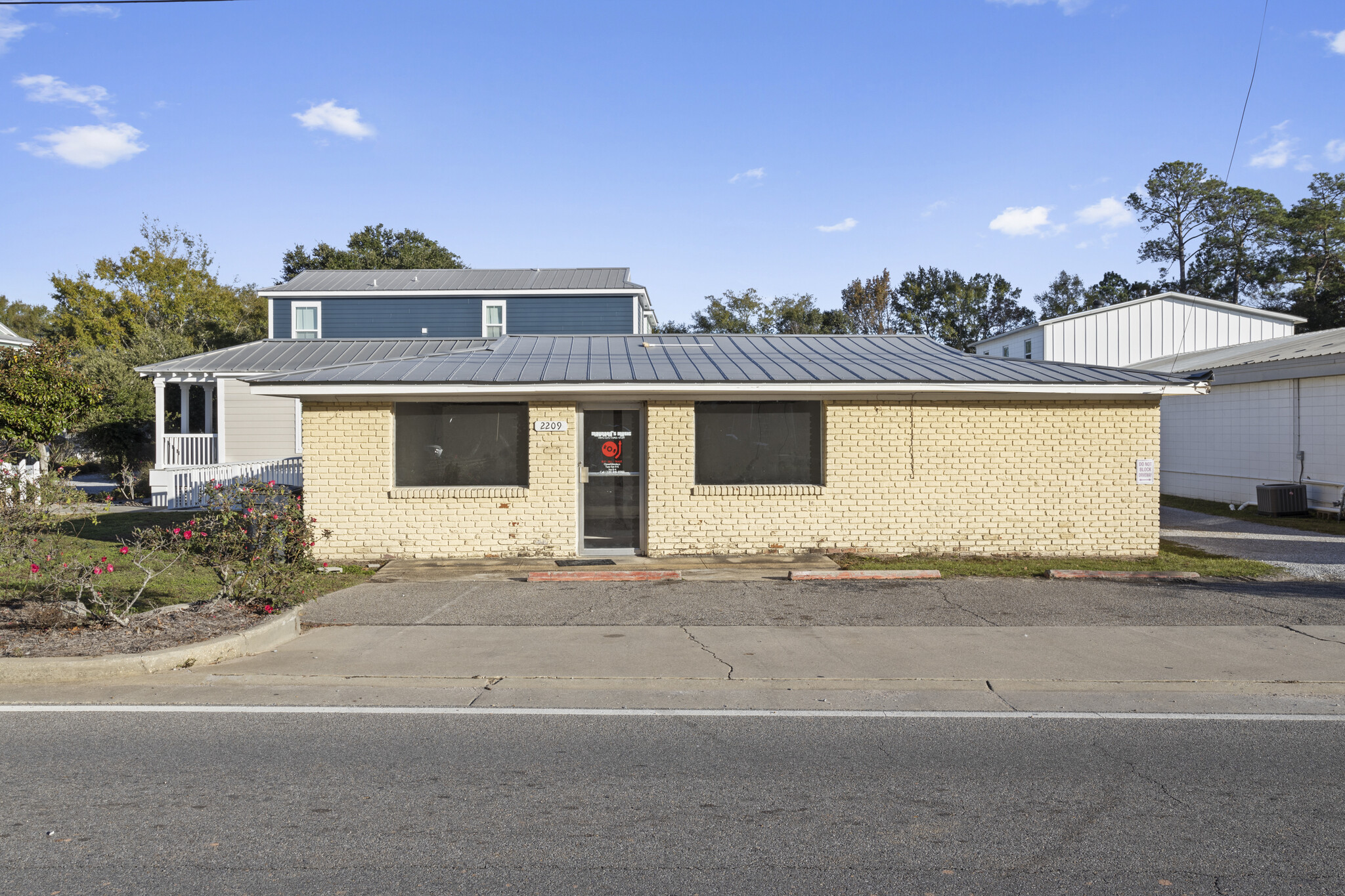 2207 Government St, Ocean Springs, MS for sale Building Photo- Image 1 of 8