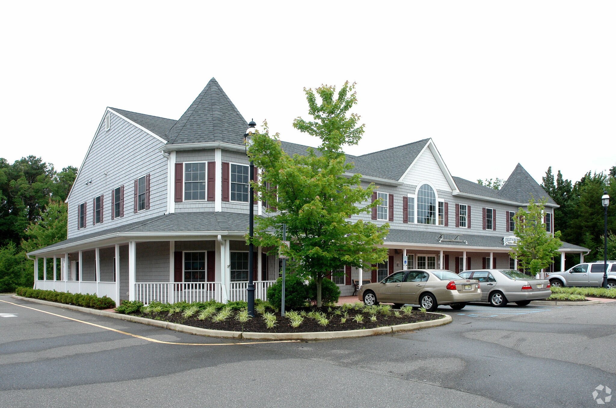 364 N Main St, Manahawkin, NJ for sale Primary Photo- Image 1 of 1