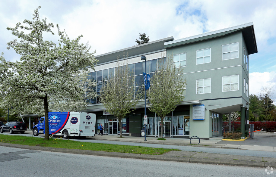 15957 84th Ave, Surrey, BC for sale - Building Photo - Image 2 of 5