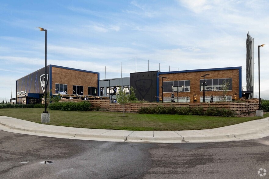 2975 N Greenwich Rd, Wichita, KS for sale - Building Photo - Image 2 of 3