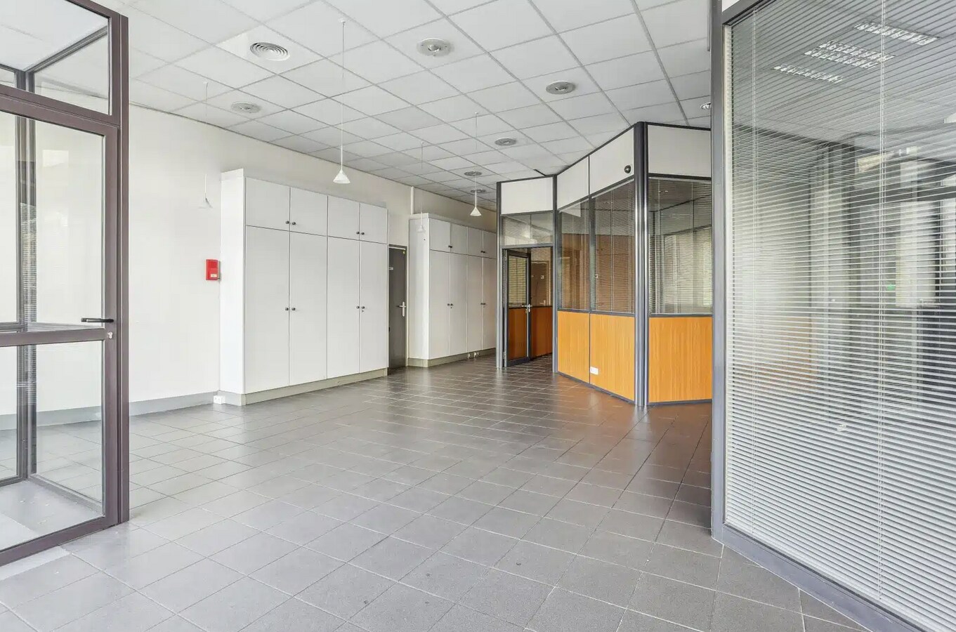 View Photo