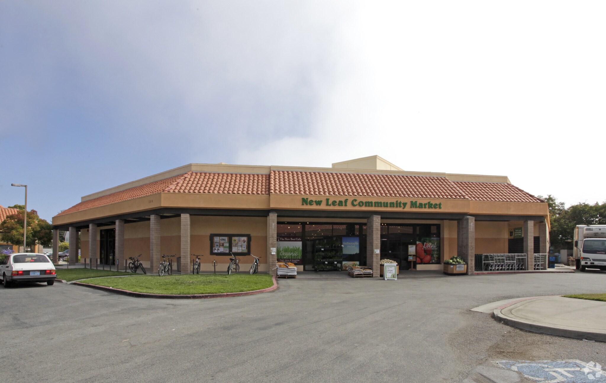 1210 41st Ave, Capitola, CA for sale Primary Photo- Image 1 of 1