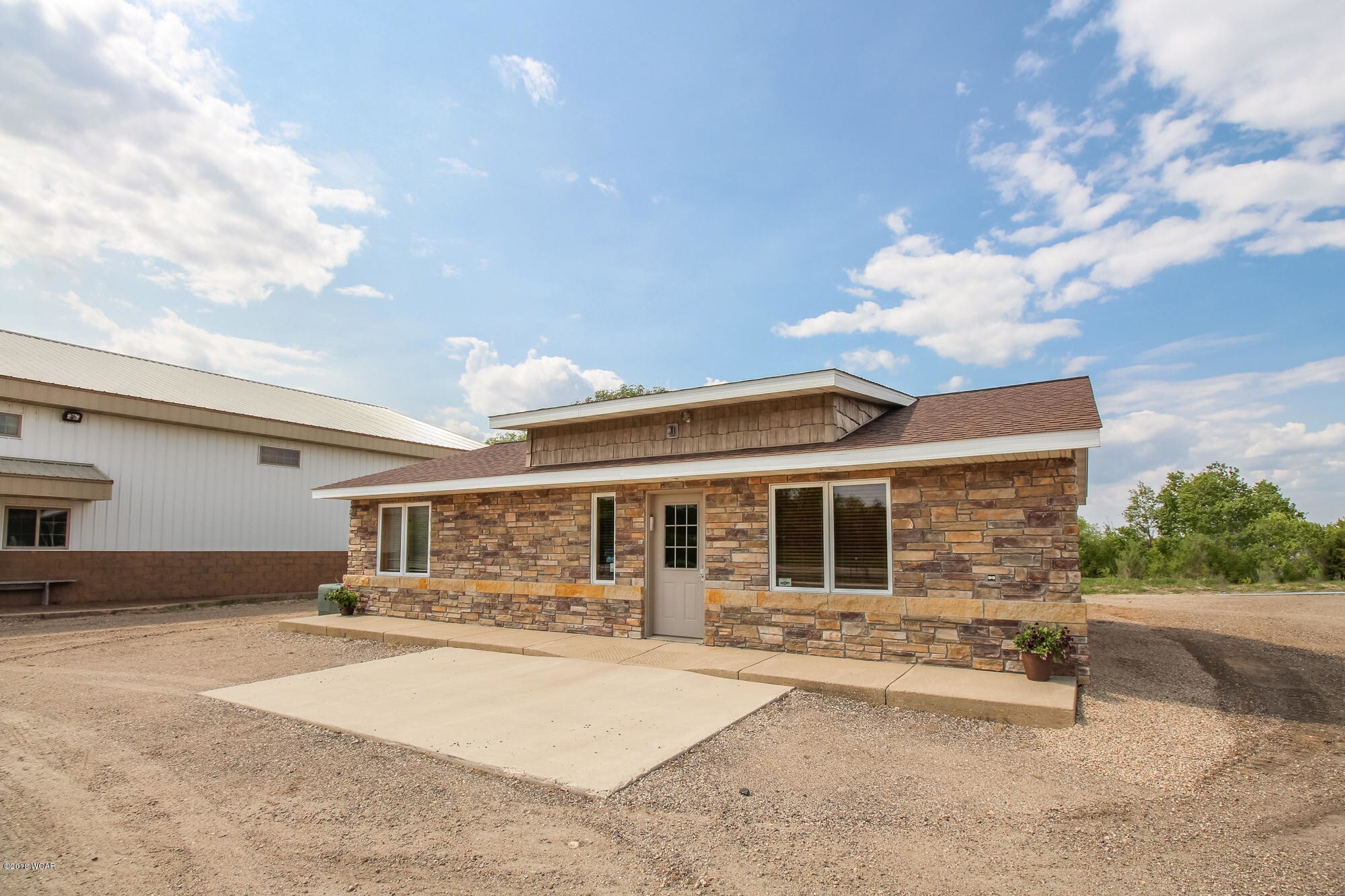 2396 Highway 9 Ne, New London, MN for sale Primary Photo- Image 1 of 1