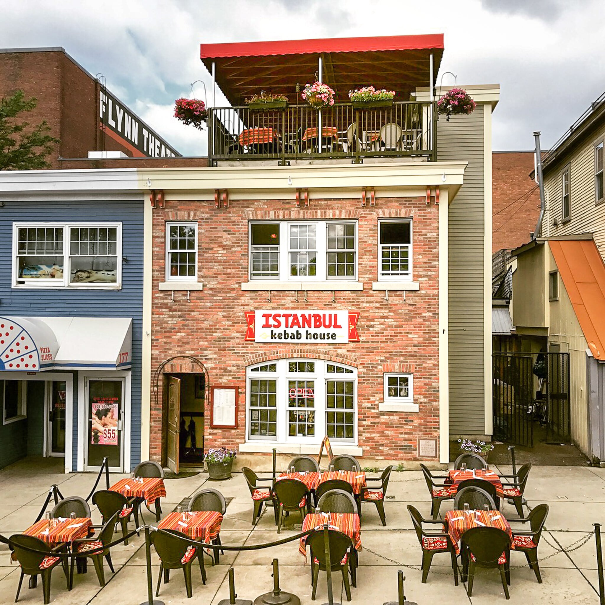 175-177 Church St, Burlington, VT for lease Interior Photo- Image 1 of 6