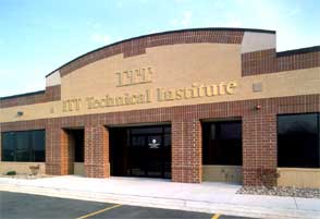 470 Security Blvd, Howard, WI for sale - Primary Photo - Image 1 of 1