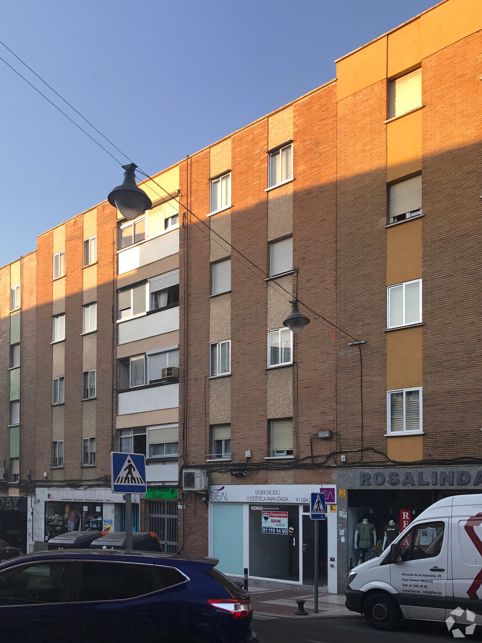 Calle de la Constitución, 55, Alcobendas, Madrid for sale Primary Photo- Image 1 of 1