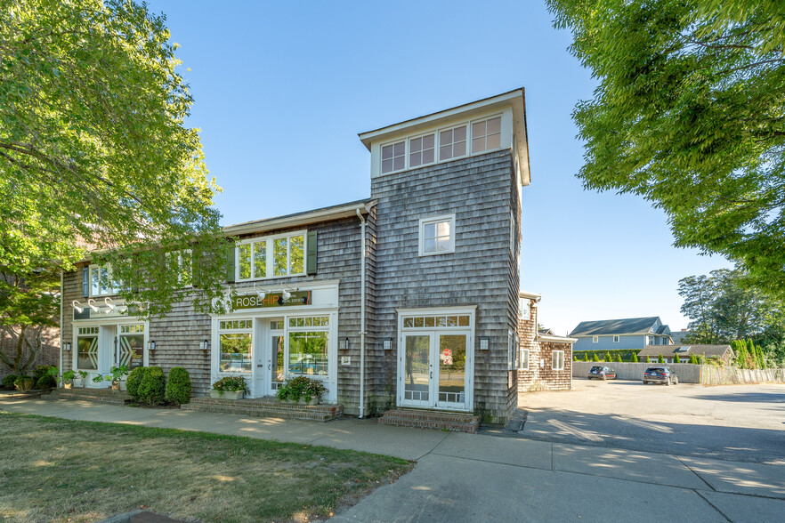 3 Railroad Ave, East Hampton, NY for lease - Building Photo - Image 1 of 12