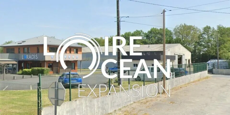 Flex in Nantes for sale Building Photo- Image 1 of 4