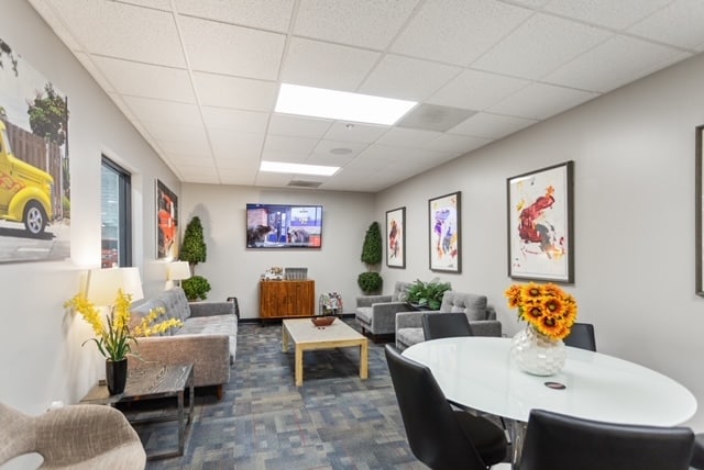 1157 Battlecreek Rd, Jonesboro, GA for sale - Interior Photo - Image 3 of 14