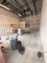 12611 SE Bonita Beach Rd, Bonita Springs, FL for lease Interior Photo- Image 2 of 5
