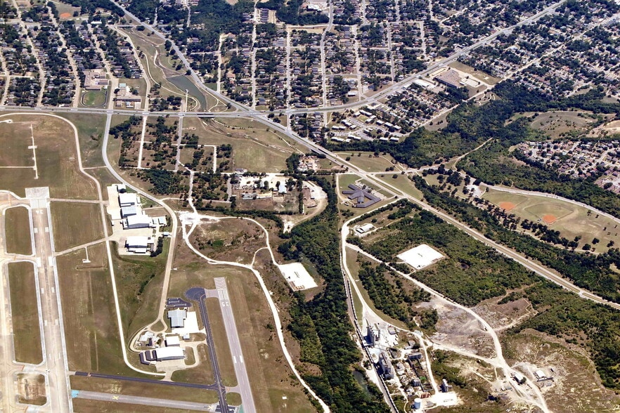 1204 NW 35th St, Fort Worth, TX for sale - Building Photo - Image 1 of 3