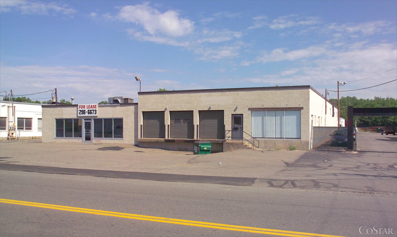 100 Meadow St, Hartford, CT 06114