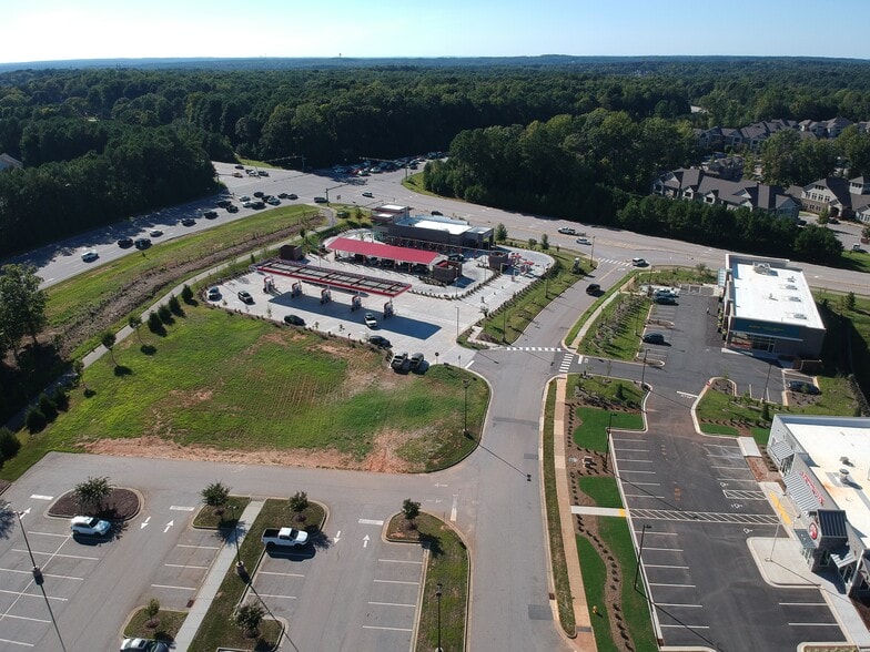 124 Crenshaw Corners Dr, Wake Forest, NC for sale - Building Photo - Image 1 of 1