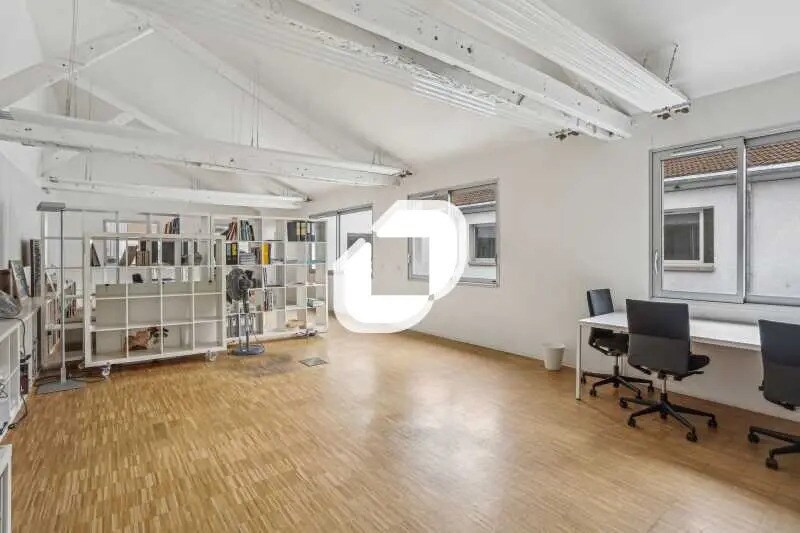 16 Bis Rue Francois Arago, Montreuil for lease - Interior Photo - Image 3 of 6