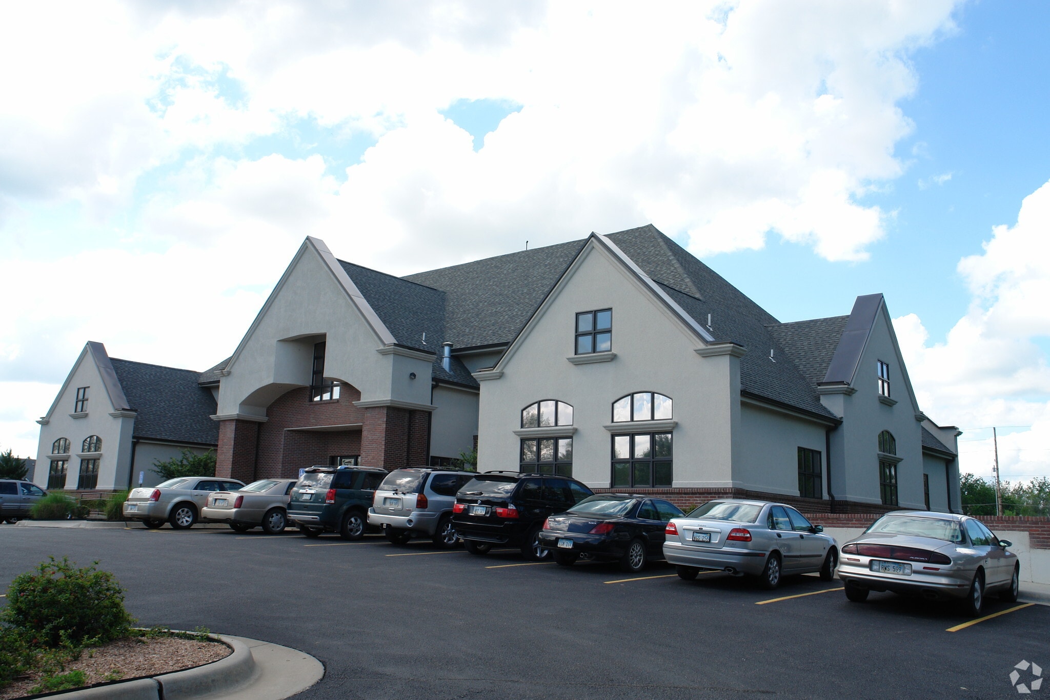 12221 E Central Ave, Wichita, KS for lease Primary Photo- Image 1 of 5