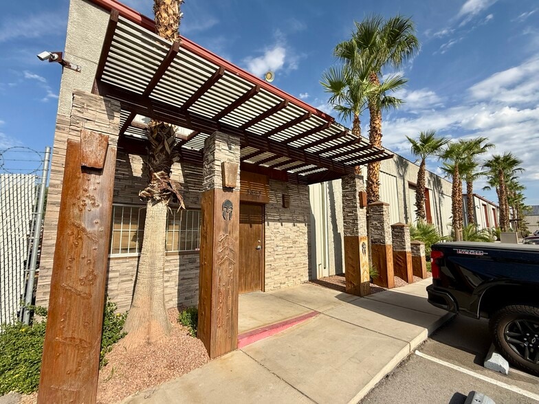 3845 Rockbottom St, North Las Vegas, NV for lease - Building Photo - Image 1 of 7