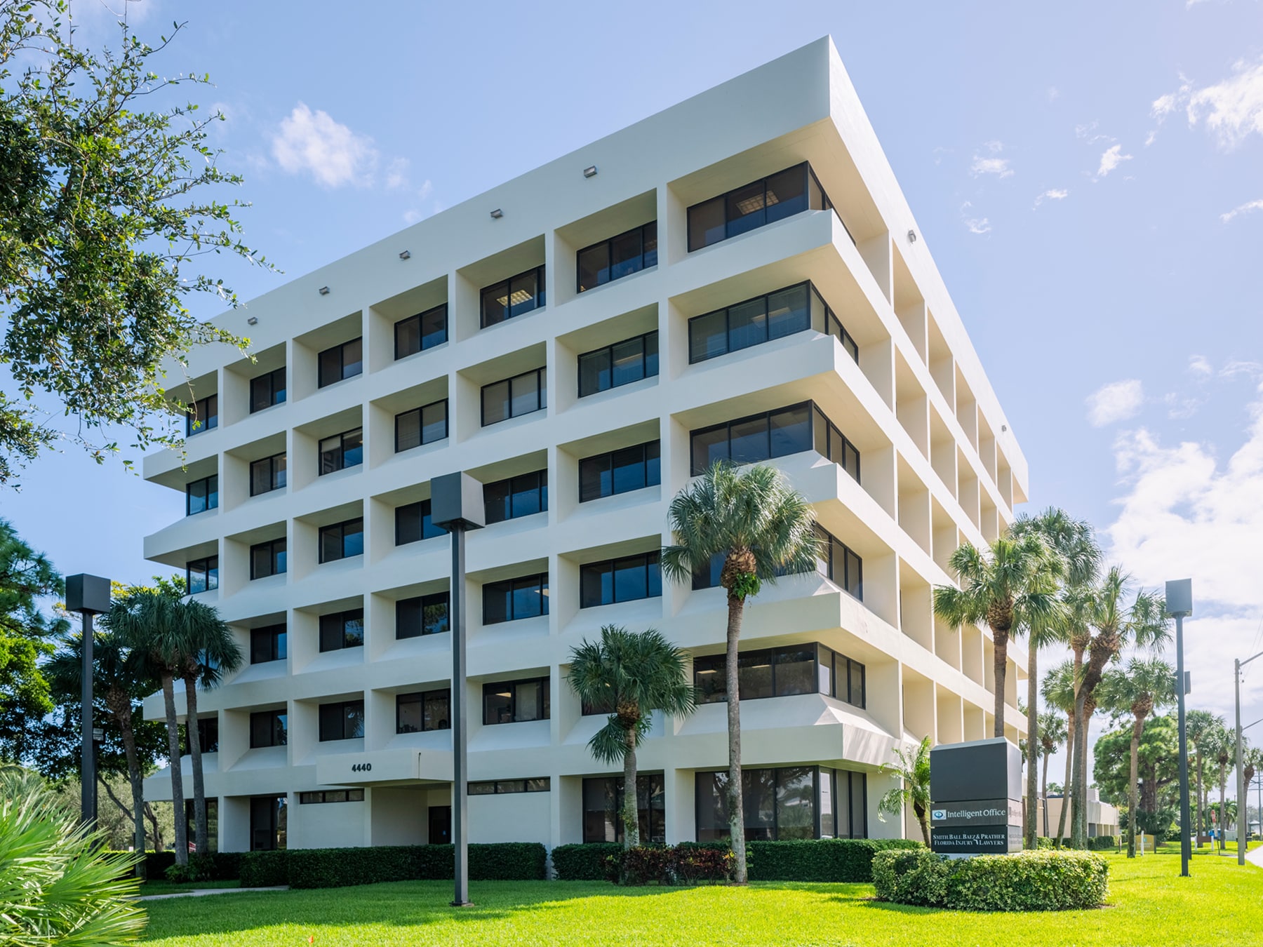 4440 PGA Blvd, Palm Beach Gardens, FL for lease Building Photo- Image 1 of 9