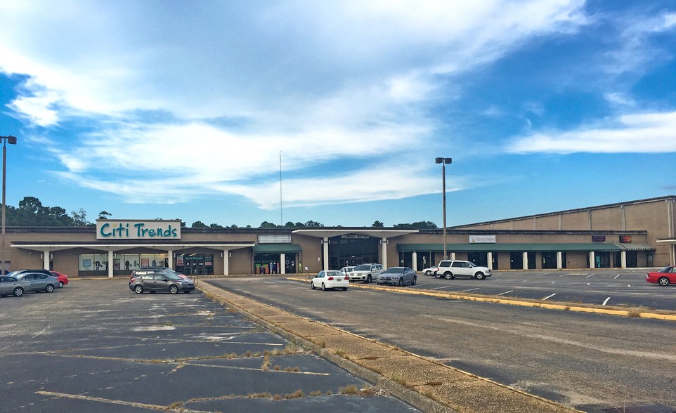 1000 W Main St, Dothan, AL for sale - Building Photo - Image 1 of 1