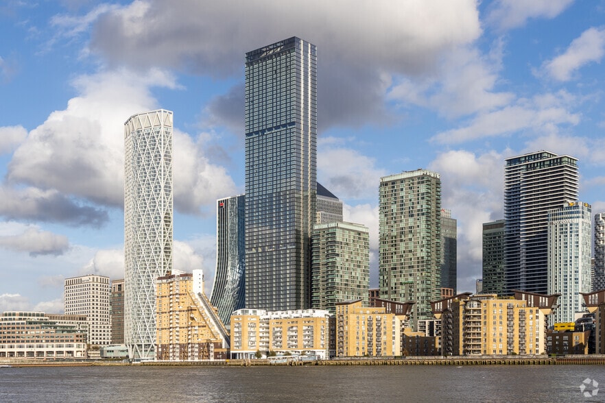 14 Marsh Wall, London for lease - Building Photo - Image 2 of 7