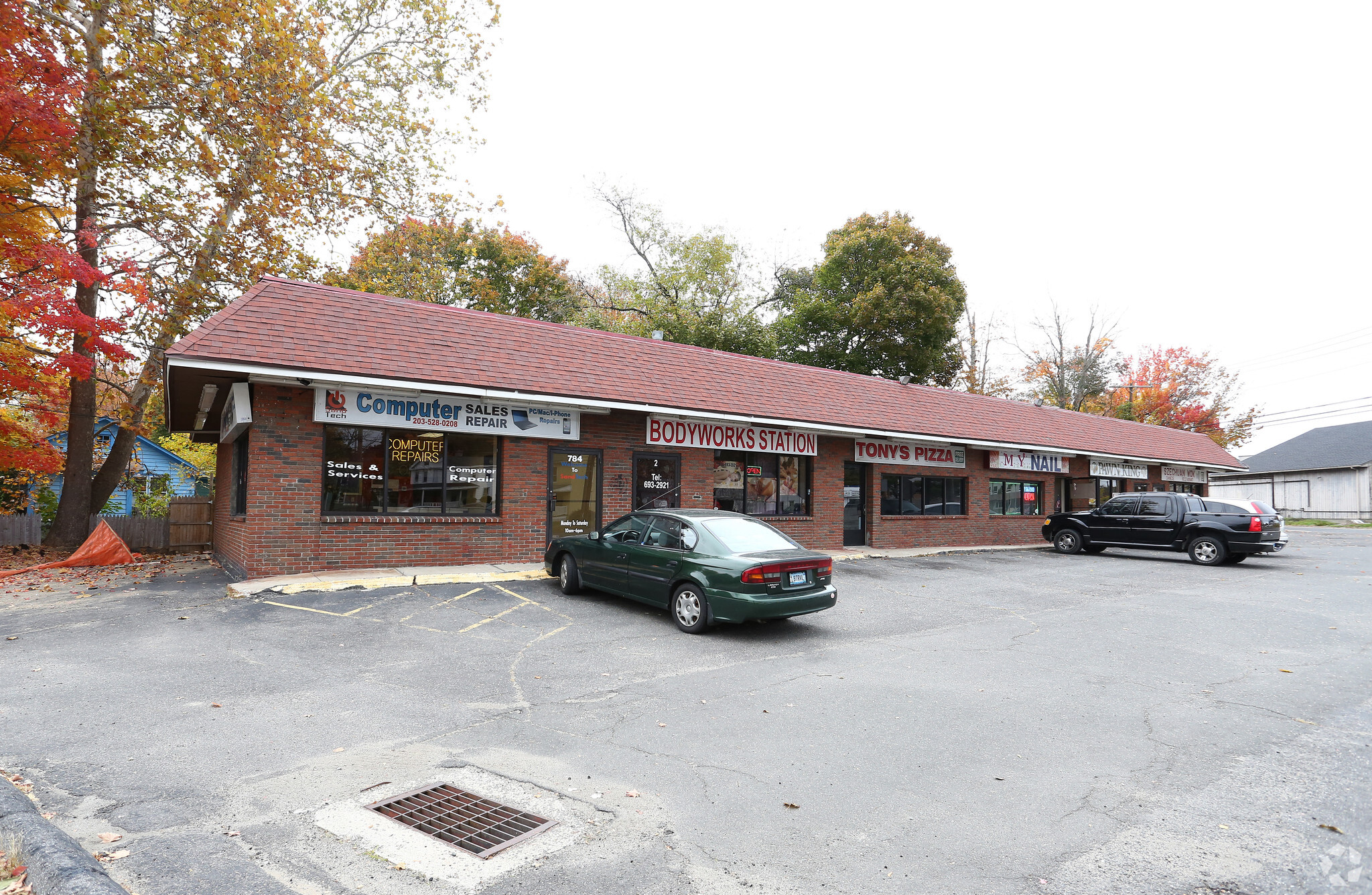 784 Boston Post Rd, Milford, CT for sale Primary Photo- Image 1 of 1