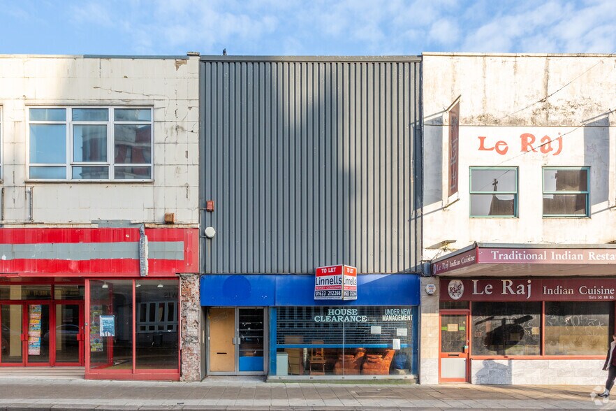 83 Commercial St, Newport for sale - Primary Photo - Image 1 of 1