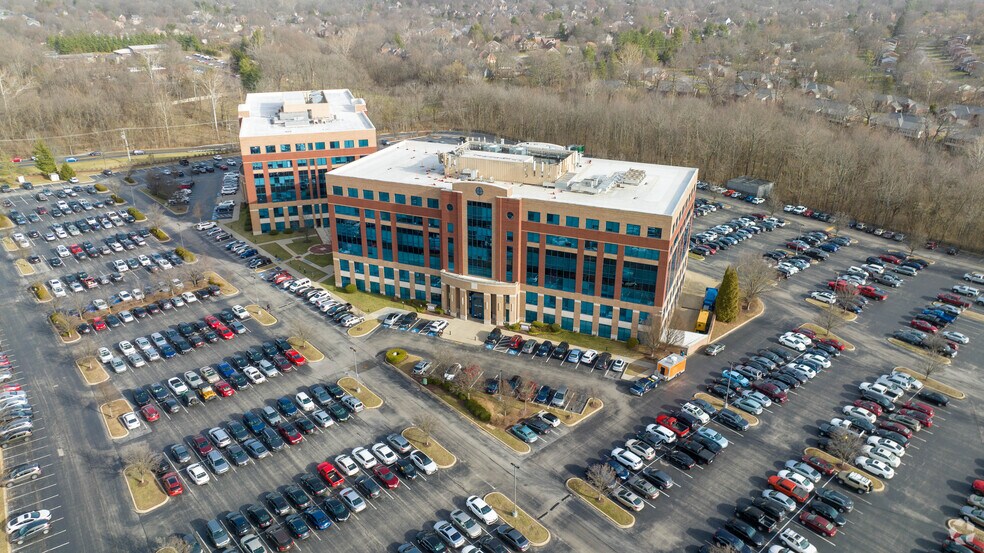 10300 Ormsby Park Pl, Louisville, KY for lease - Aerial - Image 2 of 5