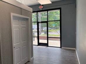 1001-1021 N Limestone St, Lexington, KY for lease Interior Photo- Image 2 of 8