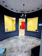 15423 SE 272nd St, Kent, WA for lease Interior Photo- Image 2 of 2