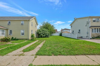 248 McKinley Pky, Mineola, NY - aerial  map view - Image1